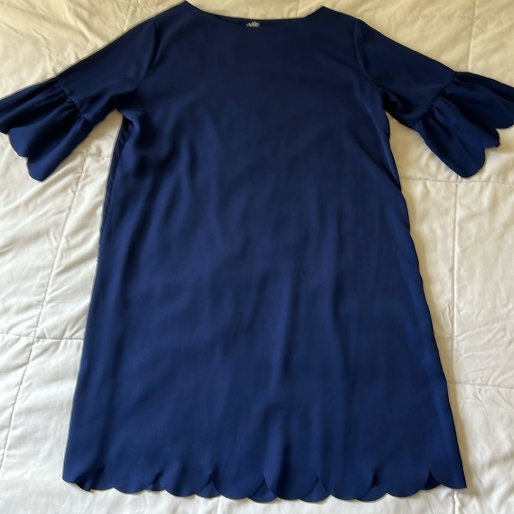 Women’s Scallop Edge Dress
